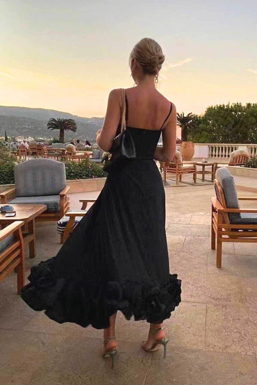Lora - Vestido Midi Volante en Ruedo