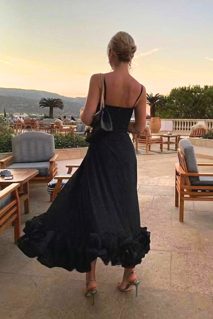 Lora - Vestido Midi Volante en Ruedo