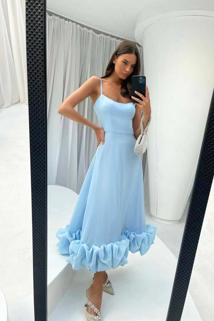 Lora - Vestido Midi Volante en Ruedo