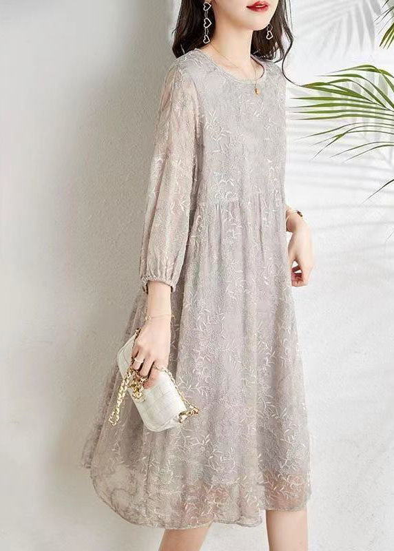 Ainara - Vestido Midi Hojas Bordadas