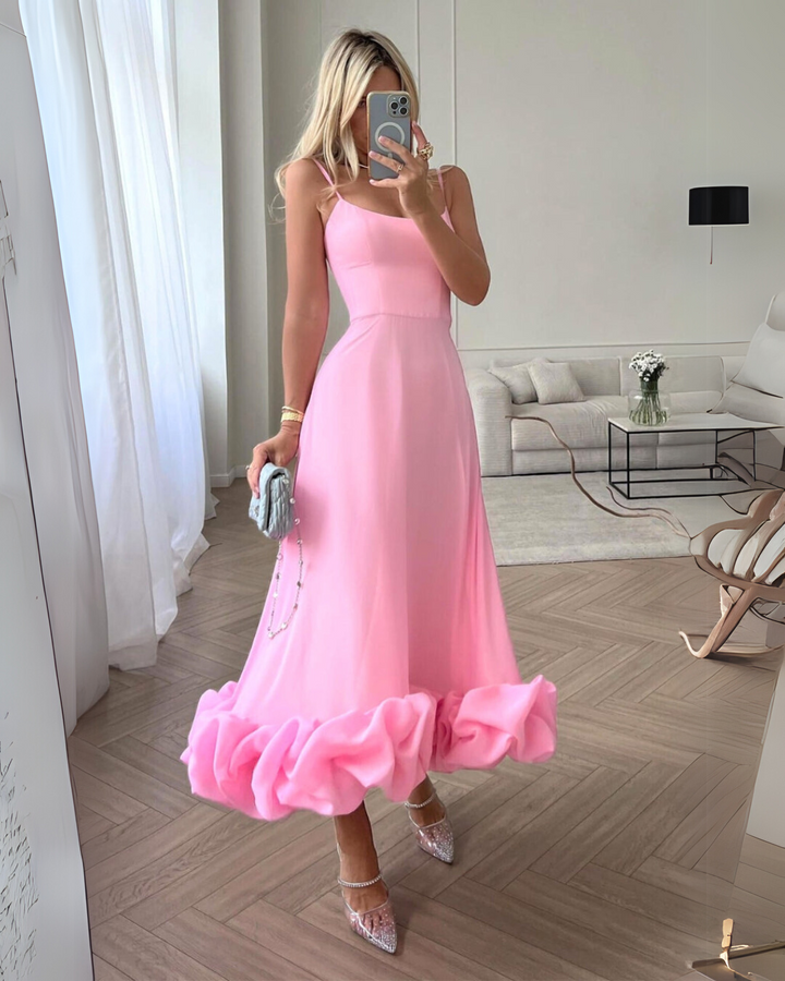 Lora - Vestido Midi Volante en Ruedo